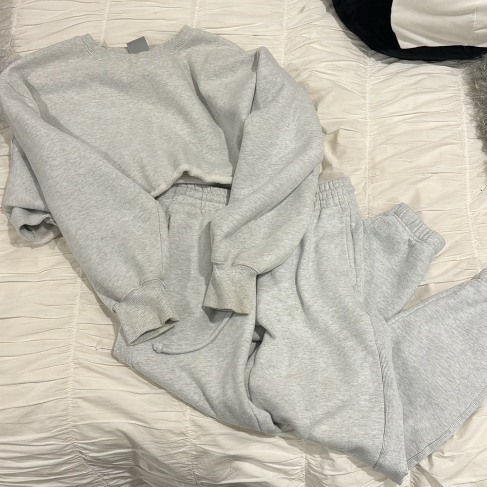 TNA Cozy AF Sweat Set